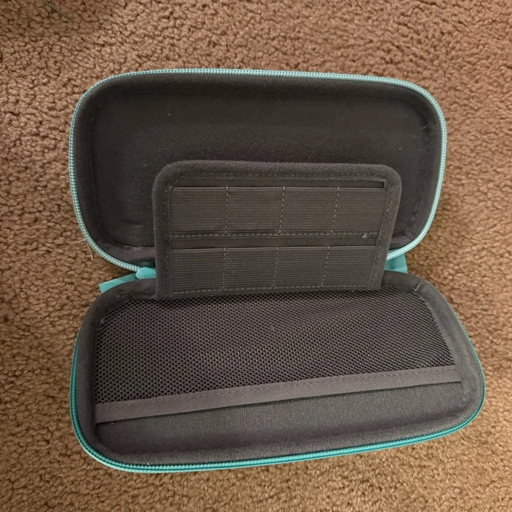 Nintendo Switch Lite Carrying Case - Animal Crossing